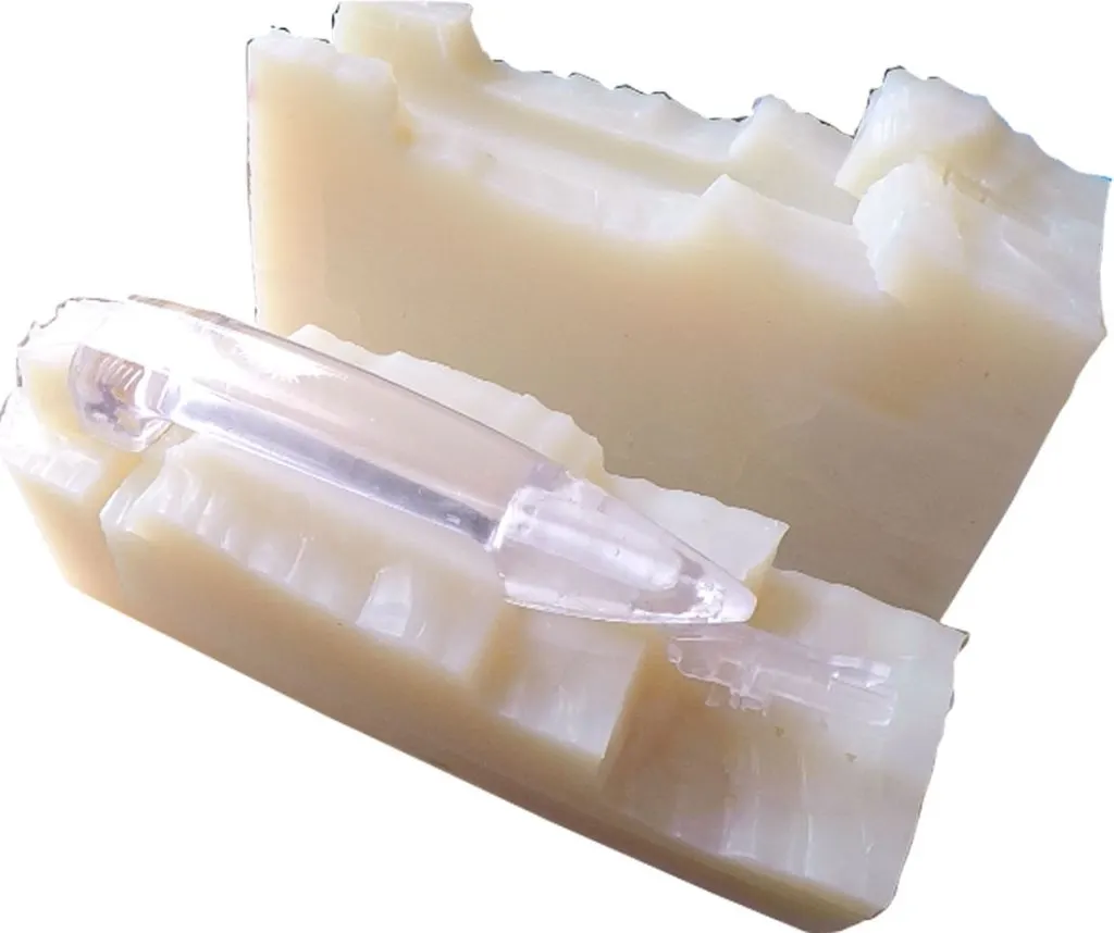 Silicone vacuum casting molds with a clear prototype part